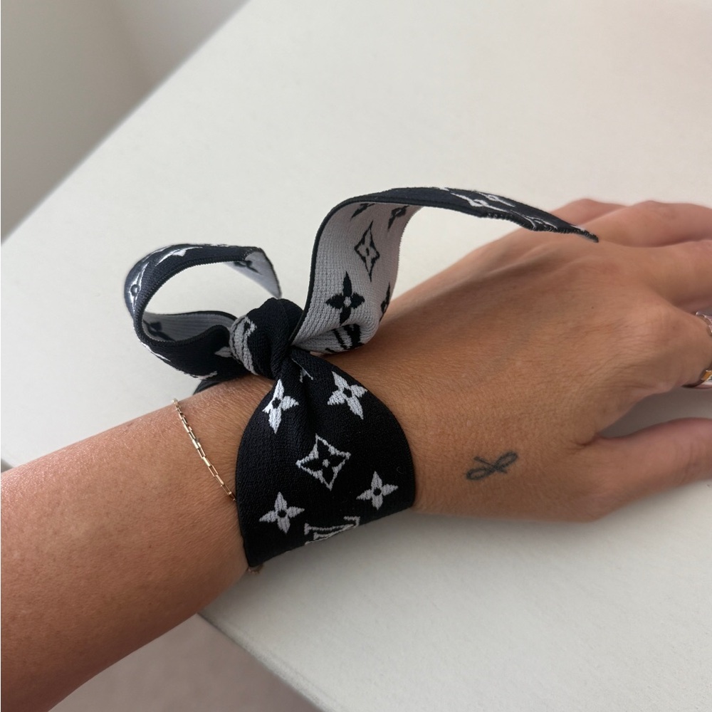 Black and White Designer Bow Bracelet/hair tie